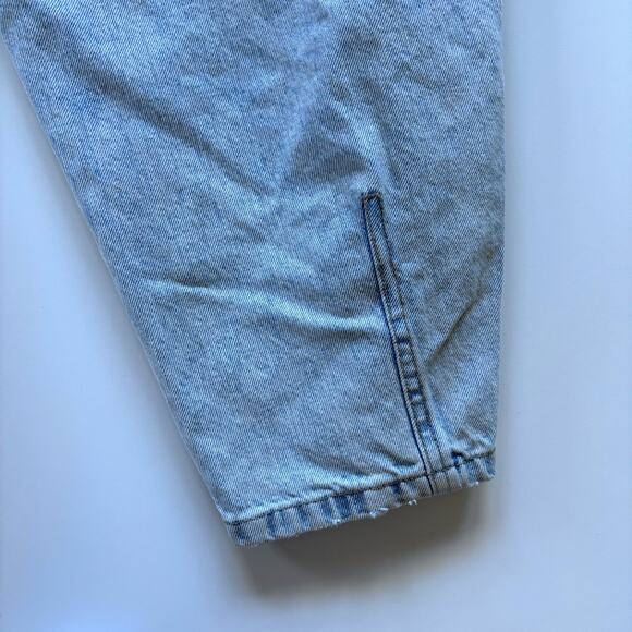 H&M Women's Size 10 Tapered Leg Denim Jeans Light Wash High Rise - Picture 9 of 12